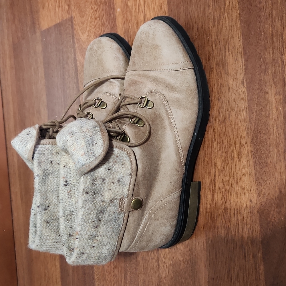 Tan Arizona booties